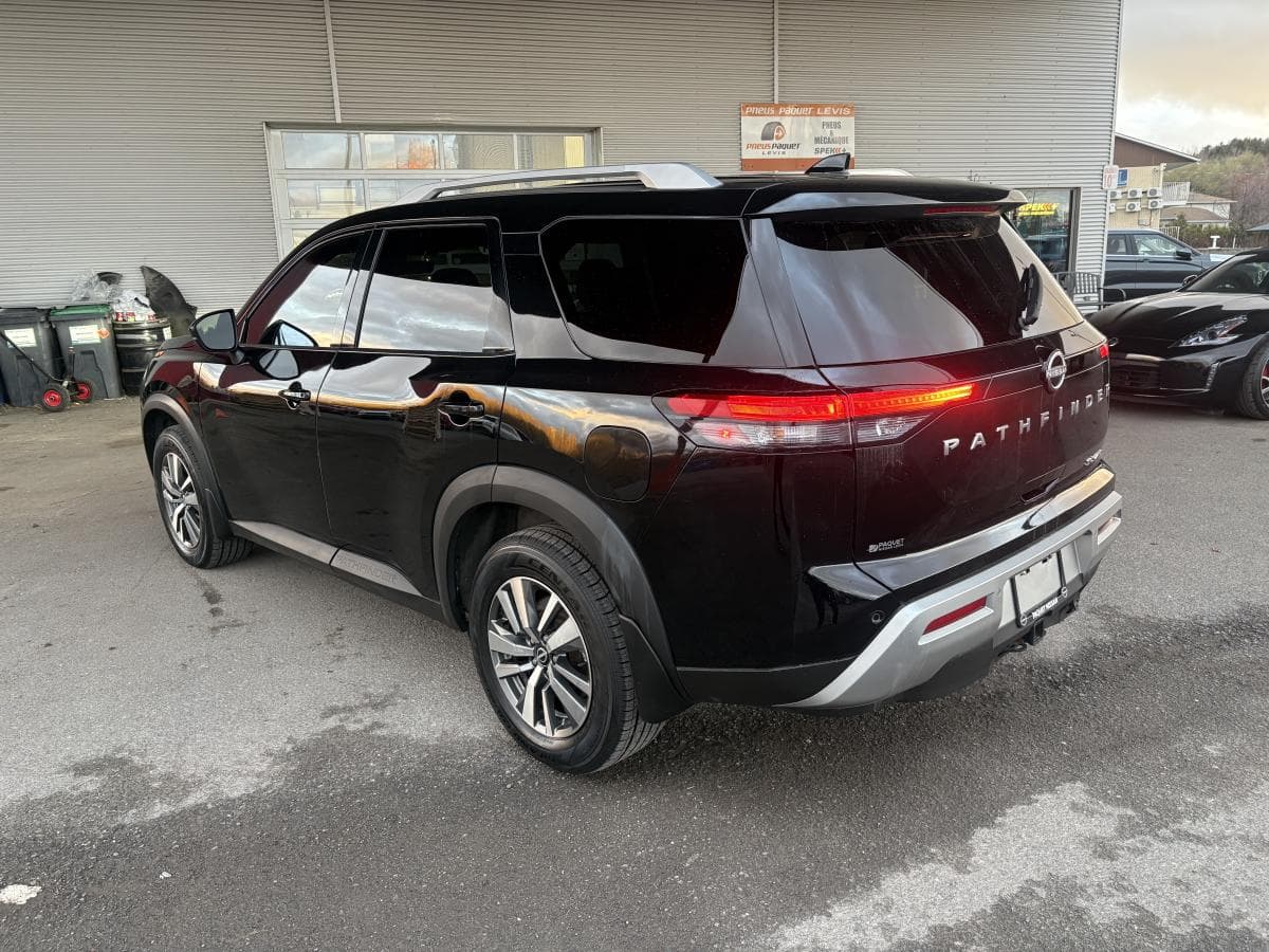 Nissan Pathfinder 2024 — photo 4