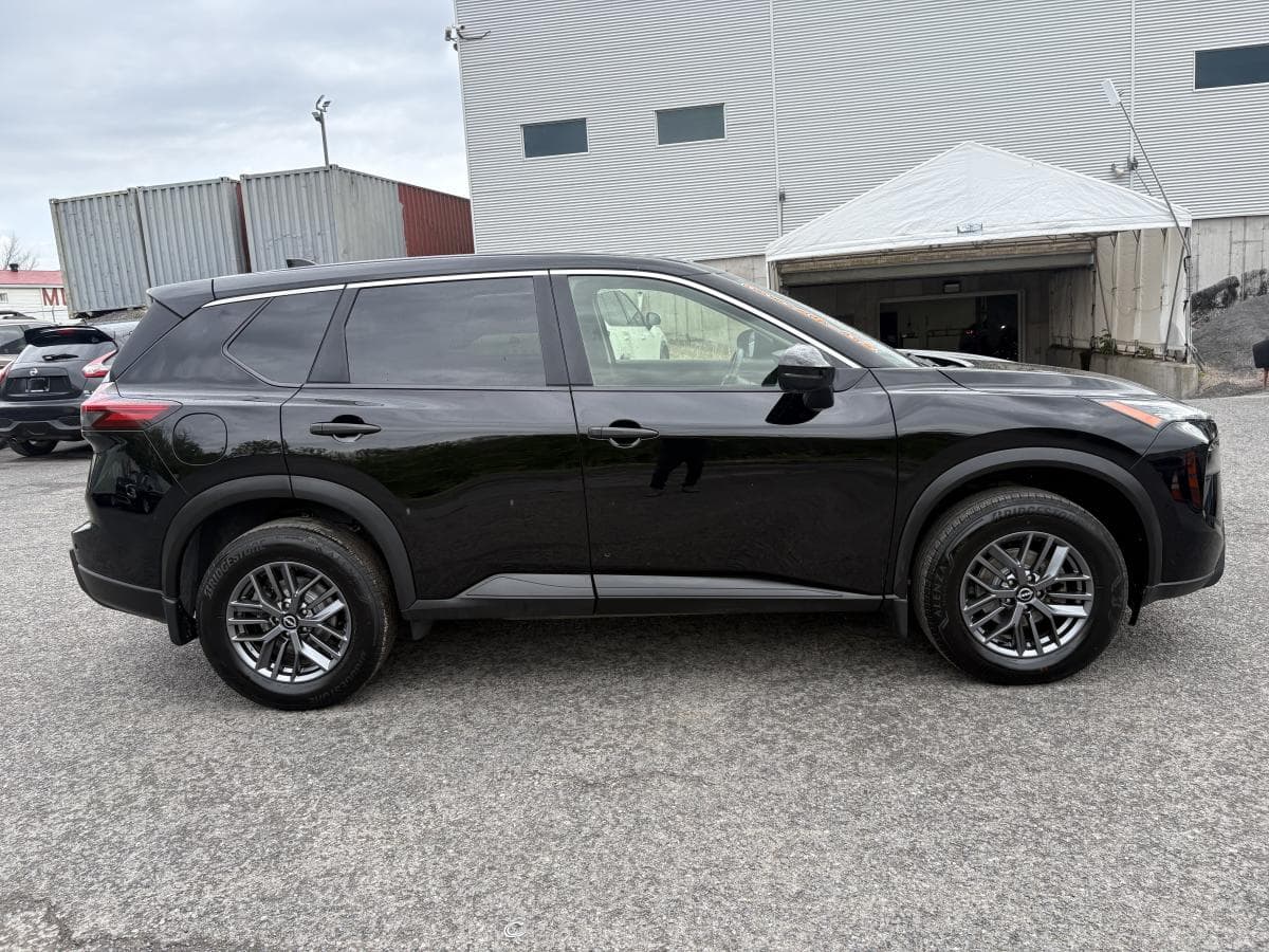 Nissan Rogue 2024 — photo 7
