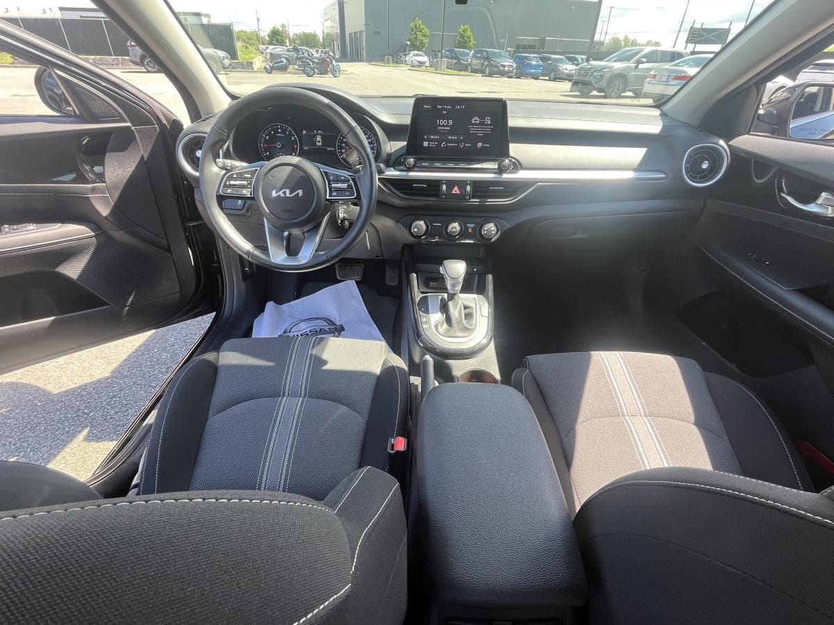 Kia Forte 2024 — photo 10