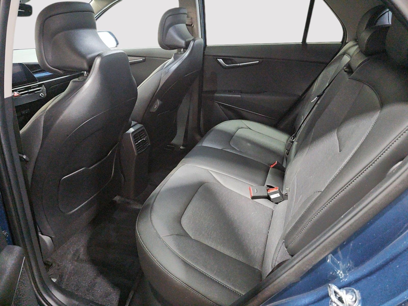 Kia Niro 2026 — photo 17