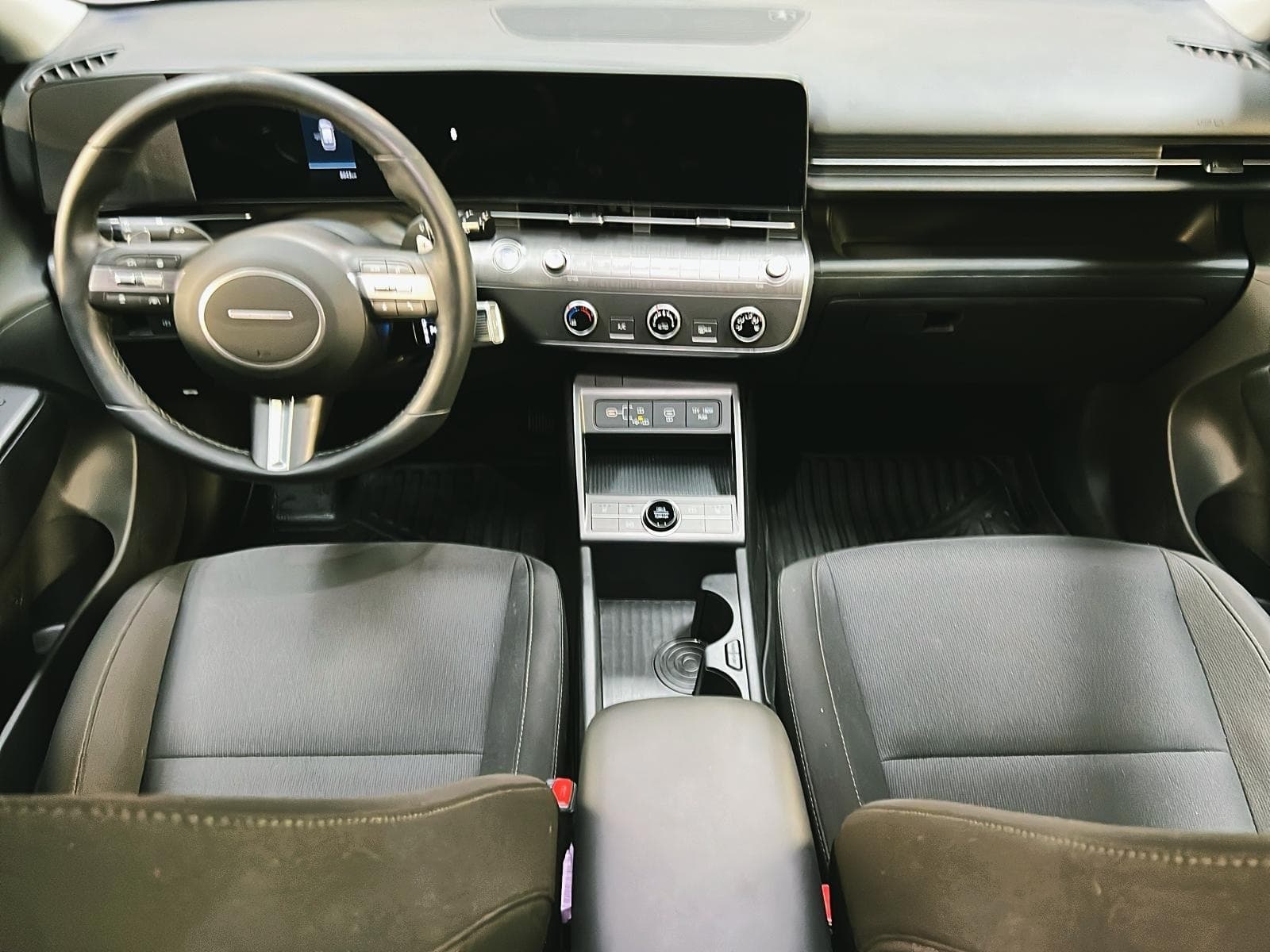 Hyundai Kona 2025 — photo 11