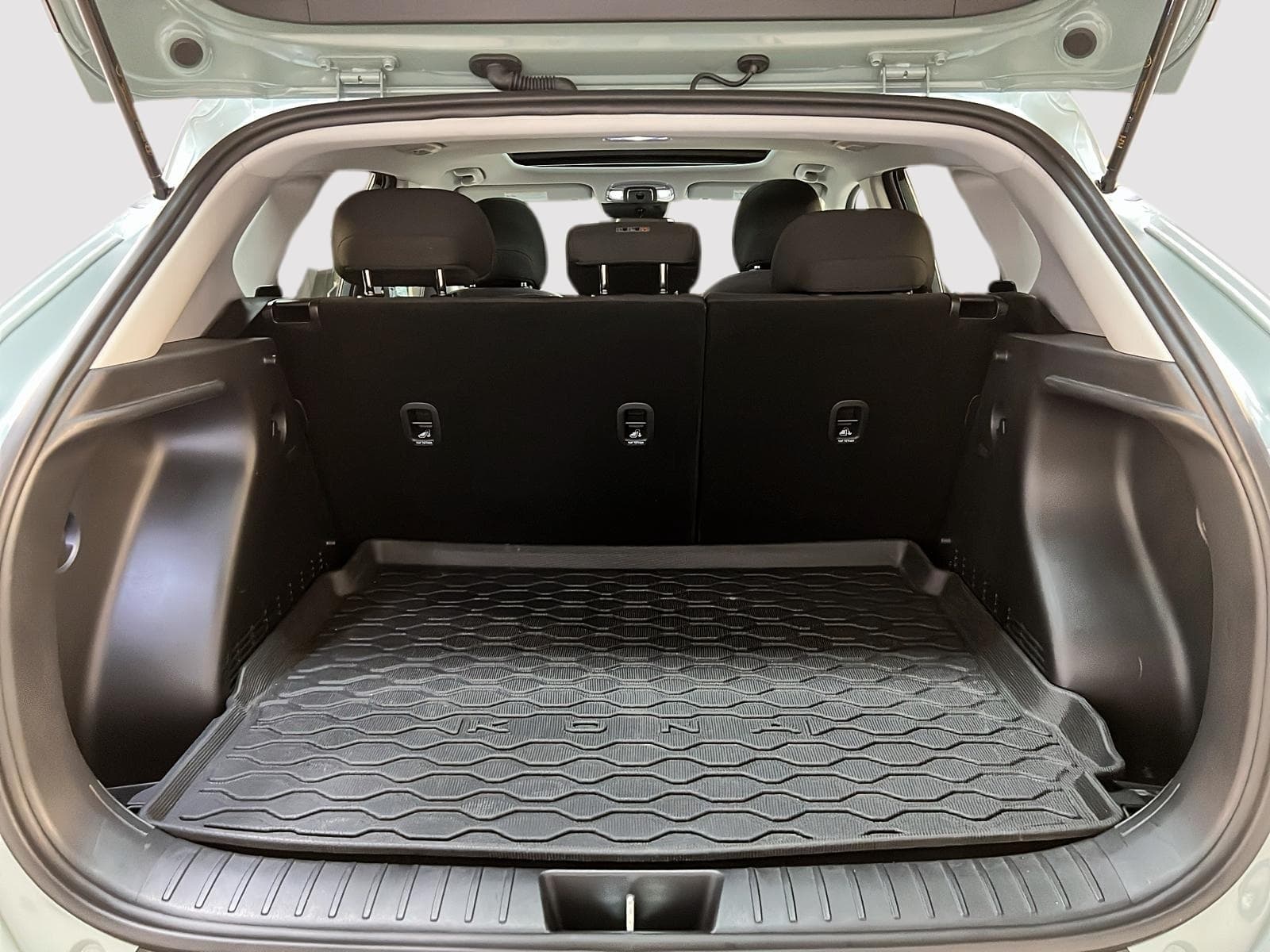 Hyundai Kona 2025 — photo 13
