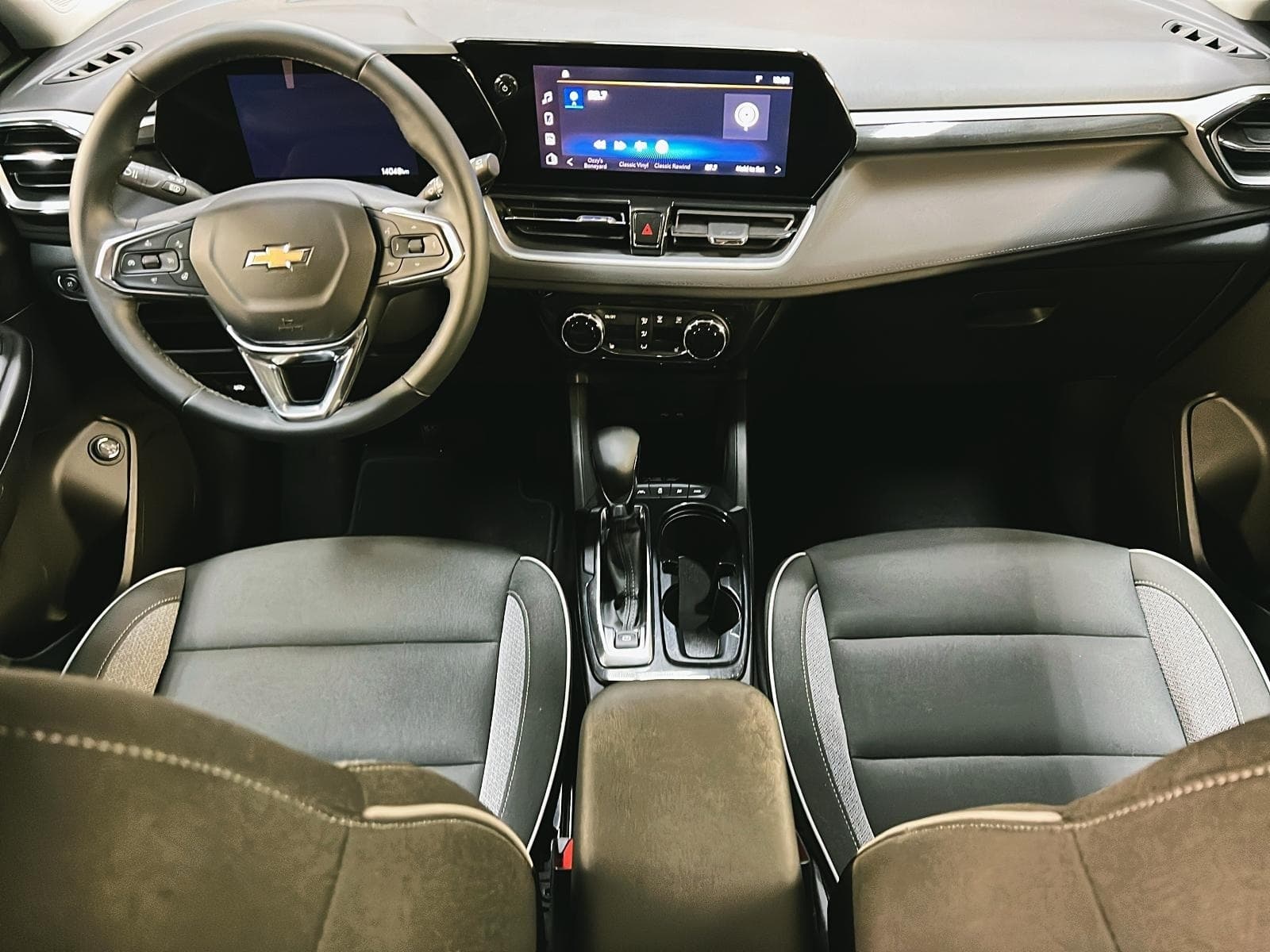 Chevrolet TrailBlazer 2025 — photo 10