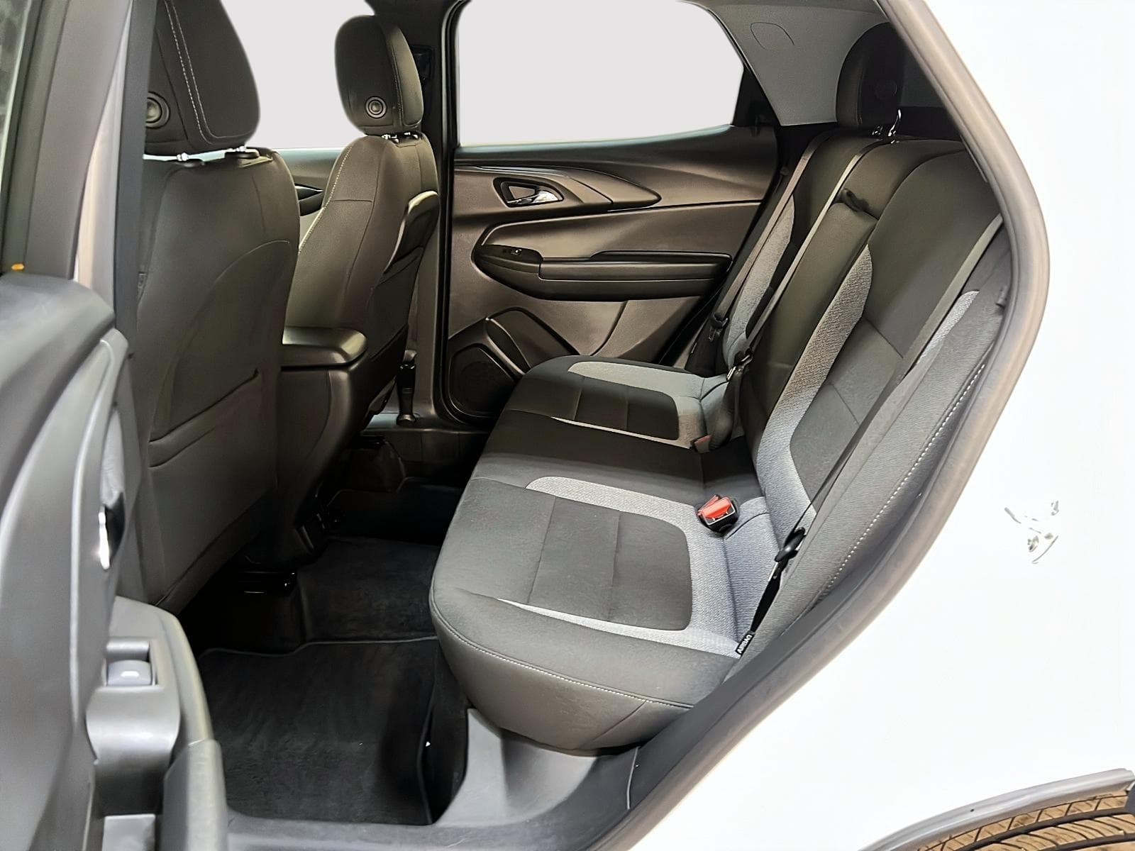Chevrolet TrailBlazer 2025 — photo 9