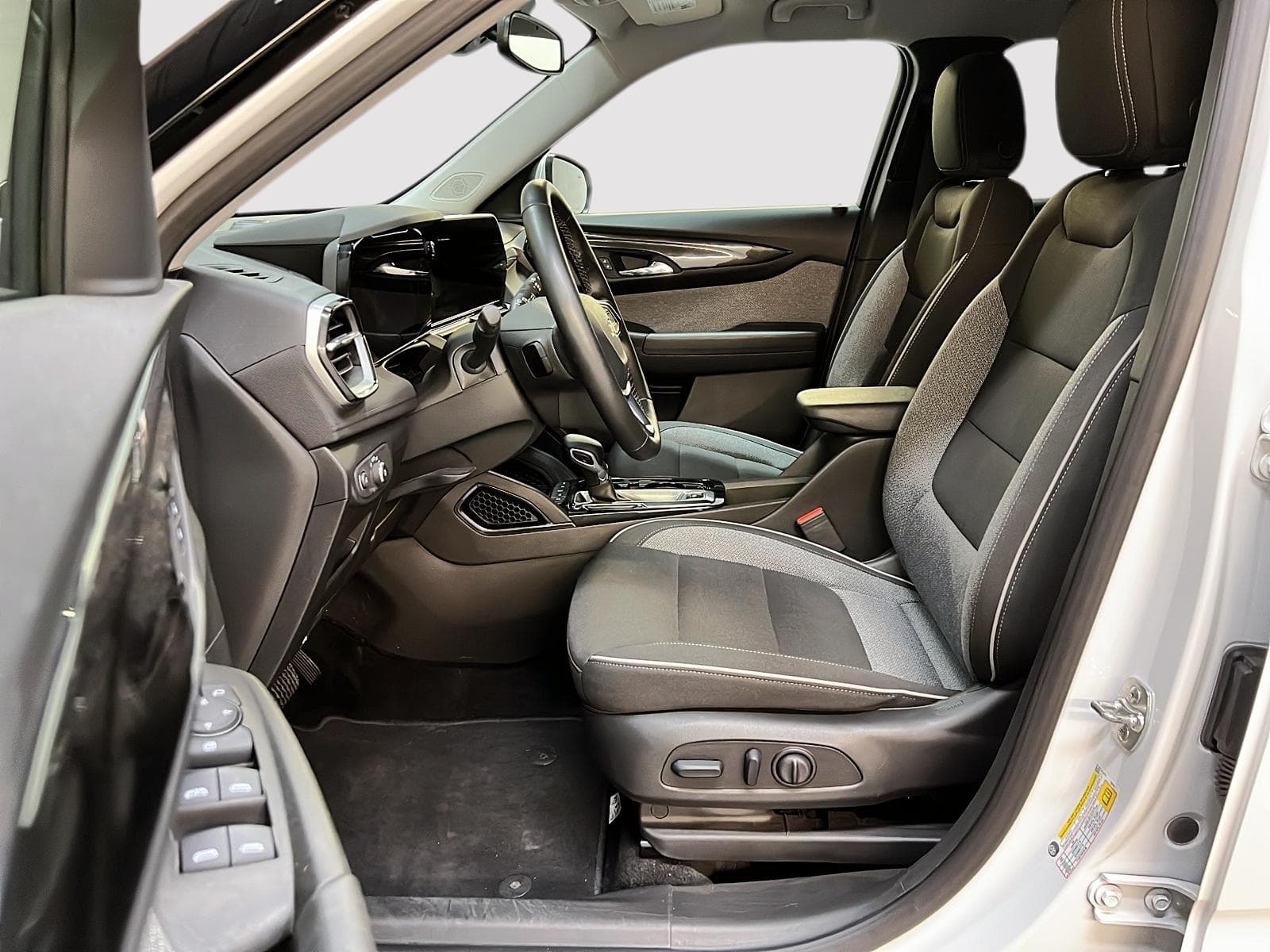 Chevrolet TrailBlazer 2025 — photo 7