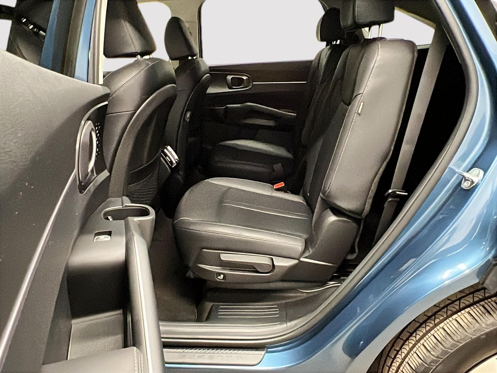 Kia Sorento 2025 — photo 10