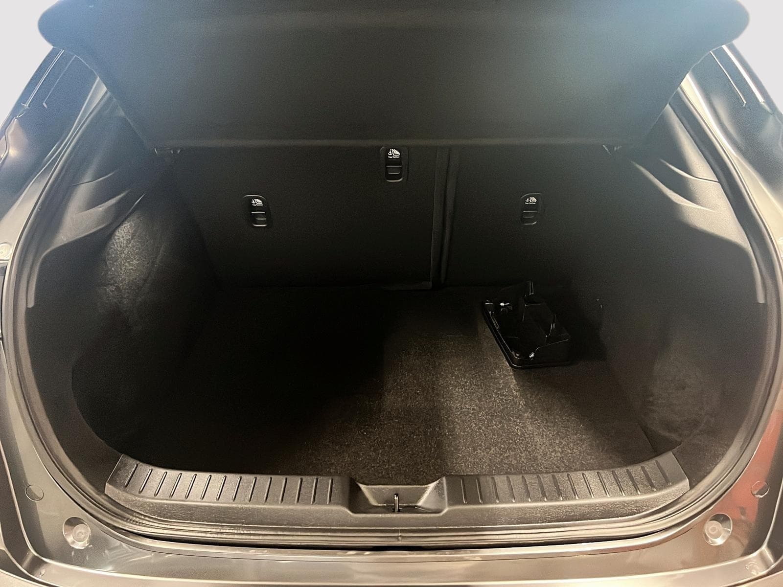 Mazda CX-30 2025 — photo 10