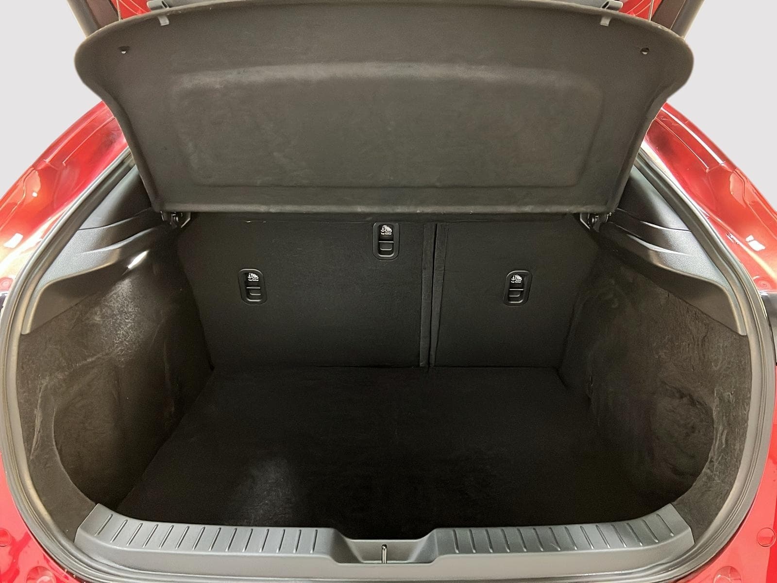 Mazda CX-30 2025 — photo 13