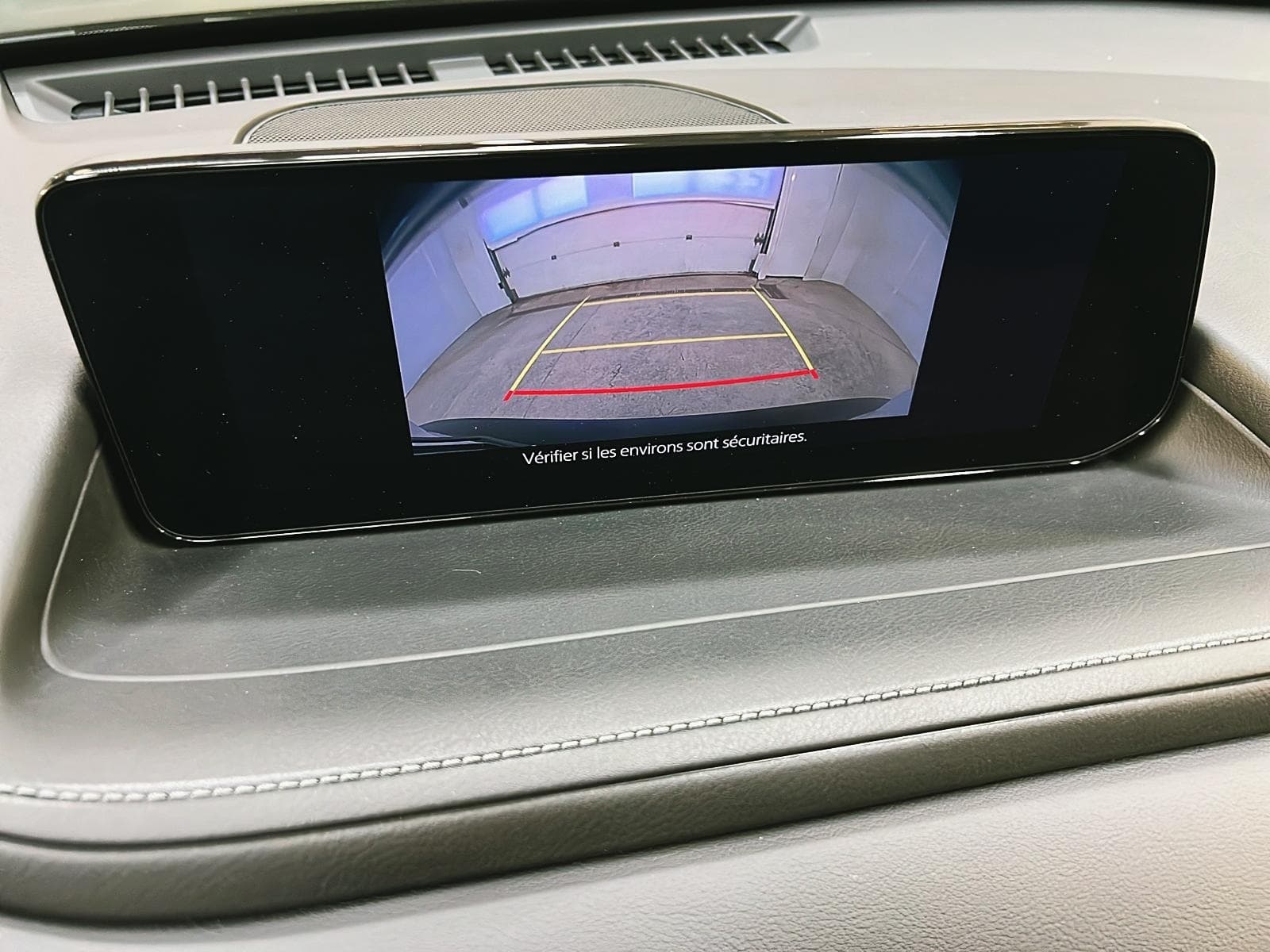 Mazda CX-30 2025 — photo 16