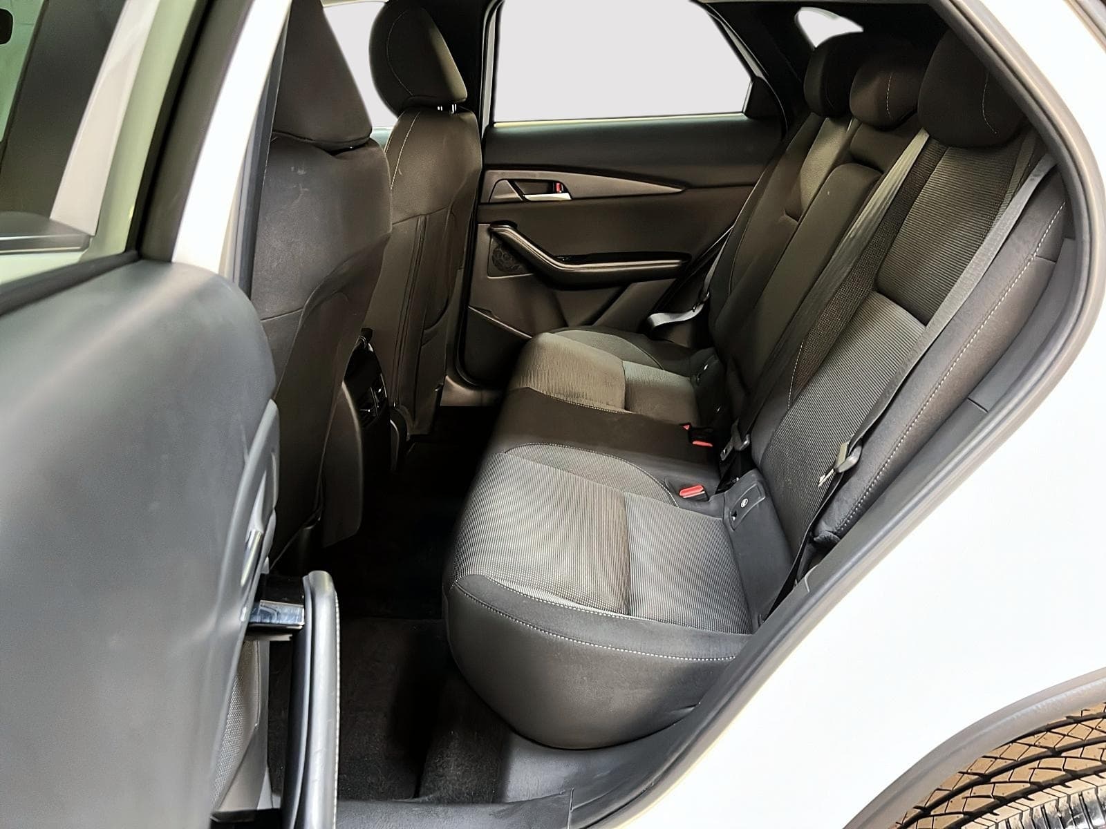 Mazda CX-30 2025 — photo 9