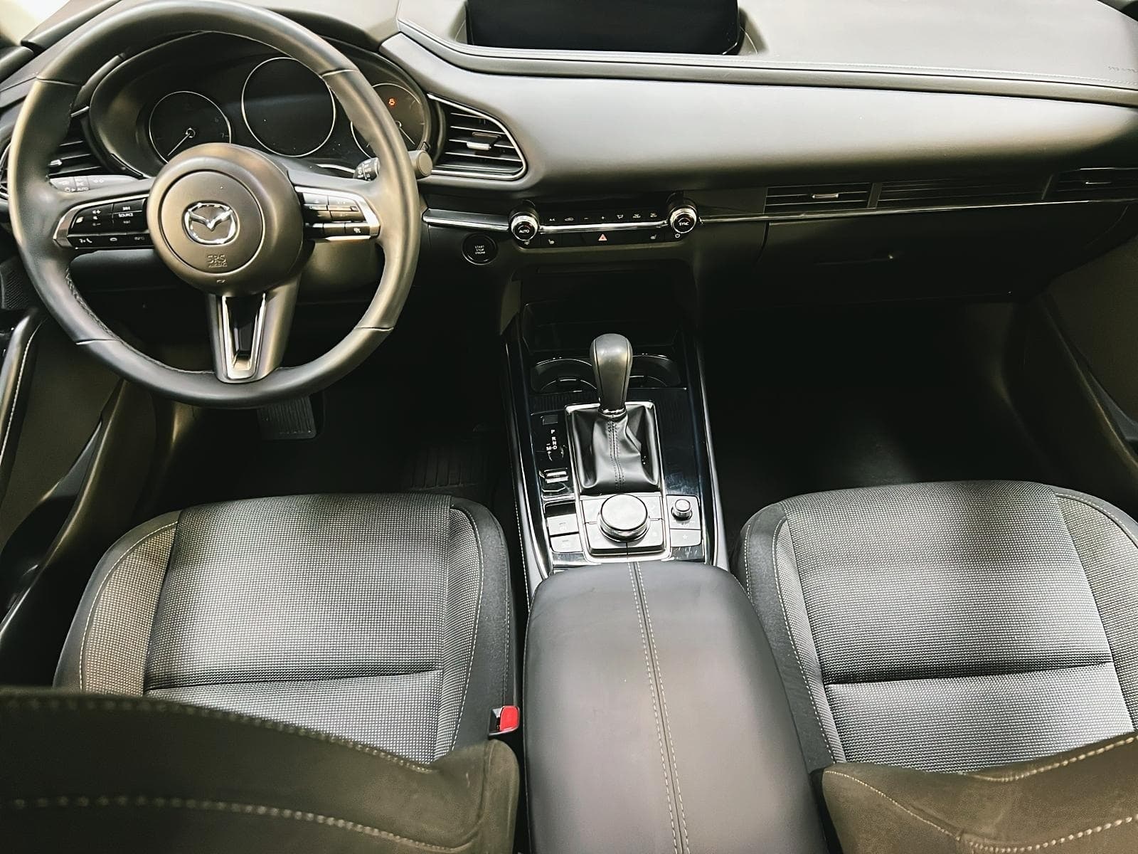 Mazda CX-30 2025 — photo 10