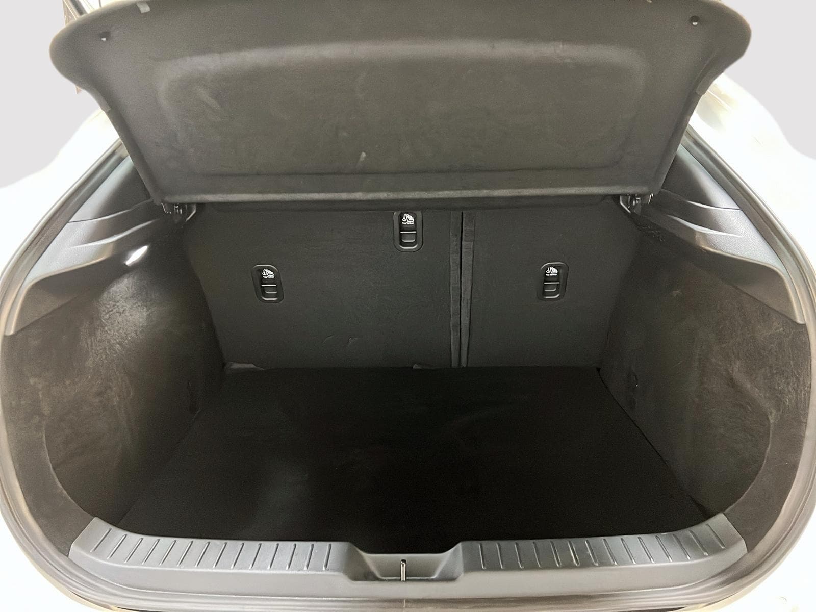 Mazda CX-30 2025 — photo 12