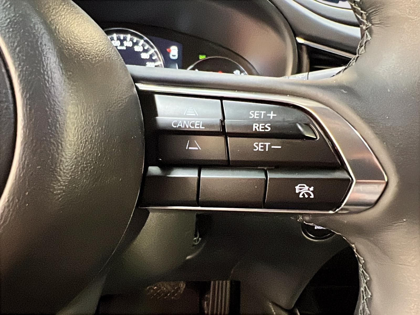 Mazda CX-30 2025 — photo 19