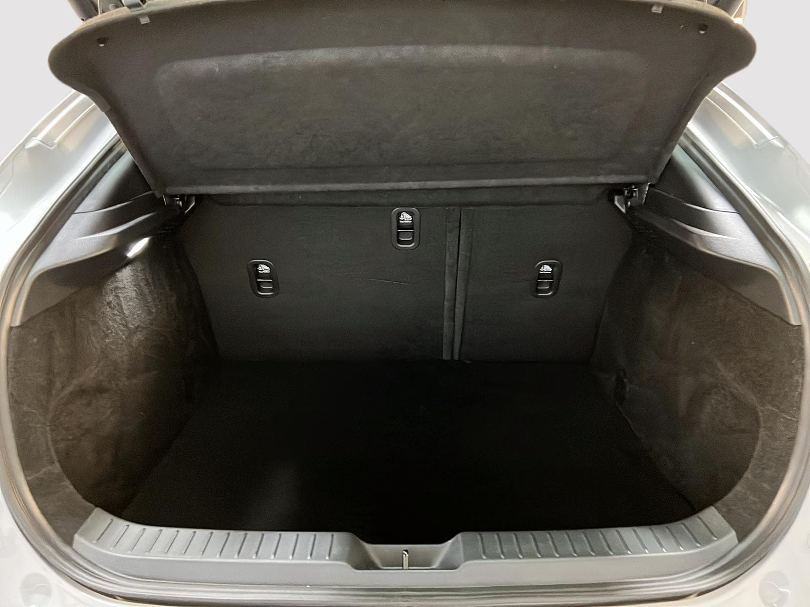 Mazda CX-30 2025 — photo 13