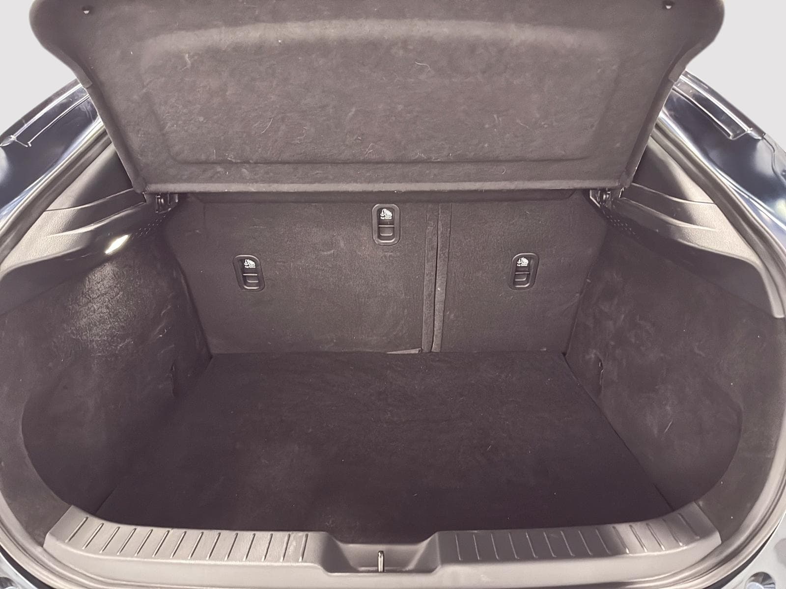 Mazda CX-30 2025 — photo 13