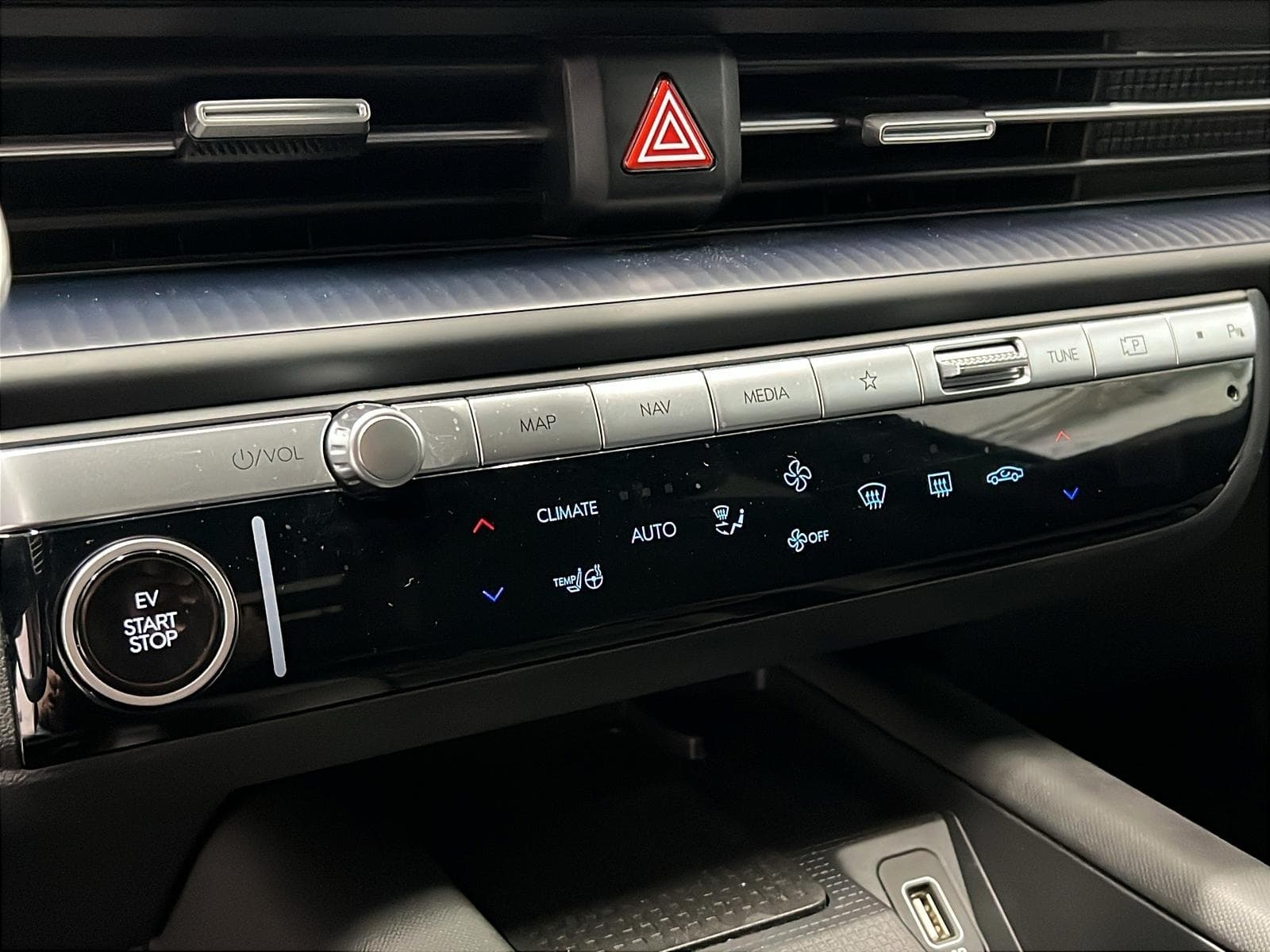 Hyundai IONIQ 6 2025 — photo 16