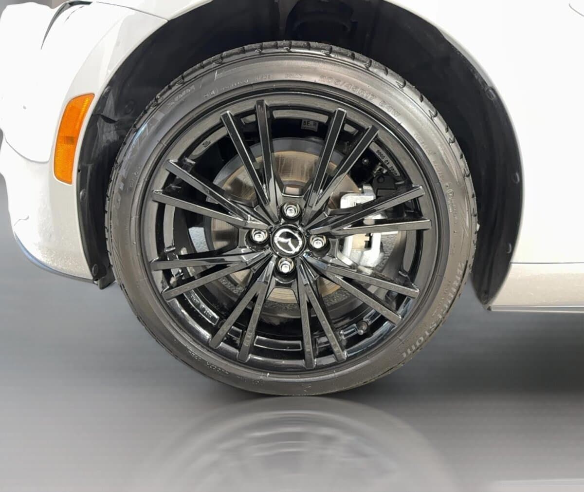 Mazda MX-5 2024 — photo 8