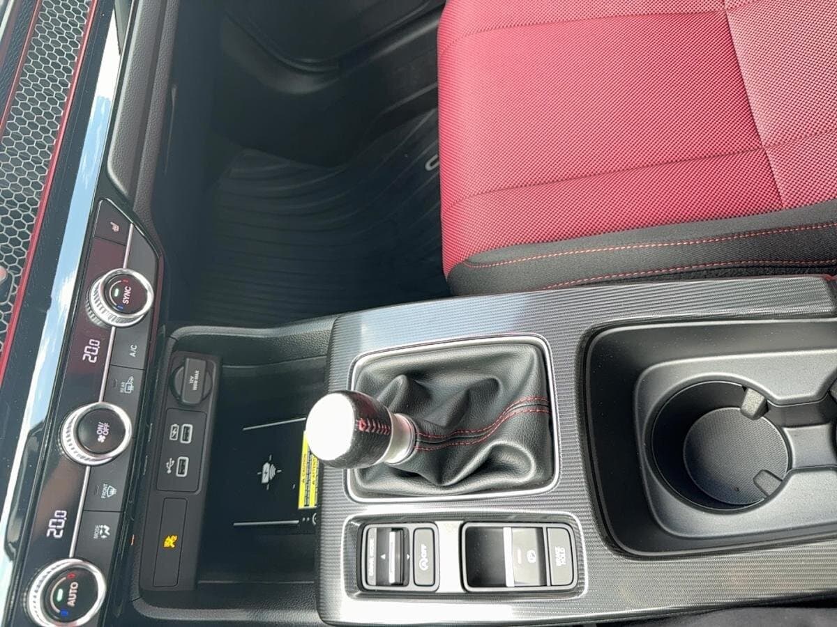 Honda Civic 2024 — photo 13