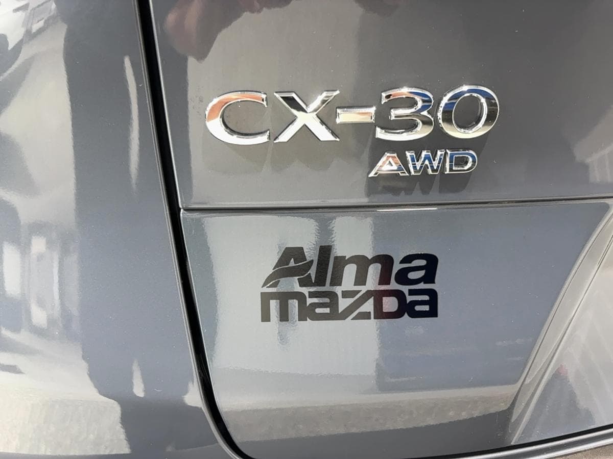 Mazda CX-30 2024 — photo 9