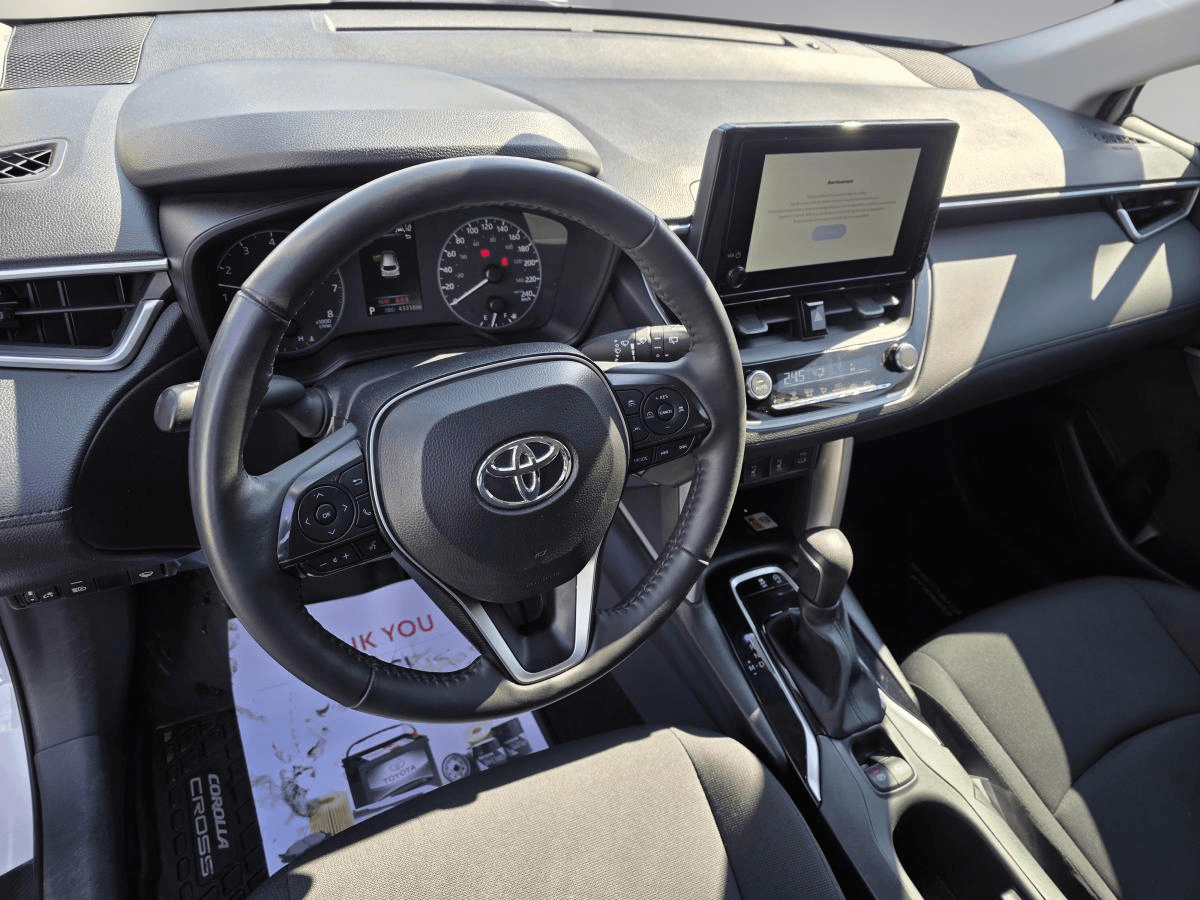 Toyota Corolla Cross 2023 — photo 14