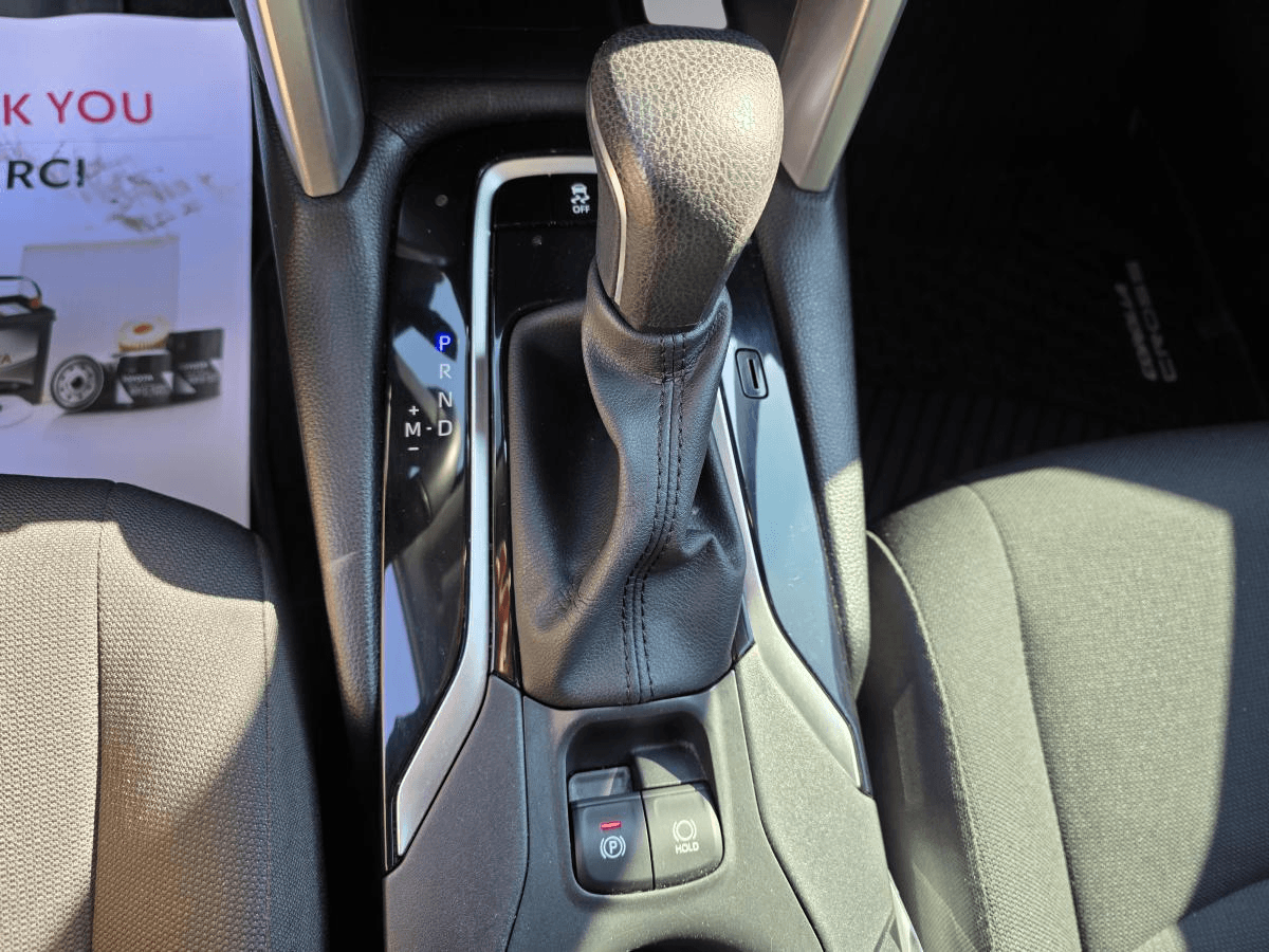 Toyota Corolla Cross 2023 — photo 18