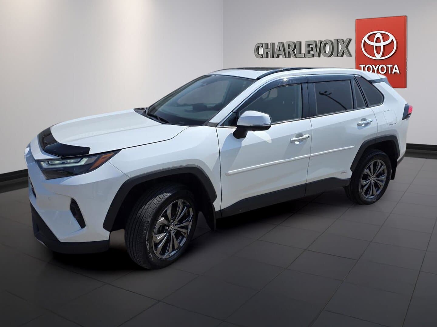 Toyota RAV4 2023 — photo 20