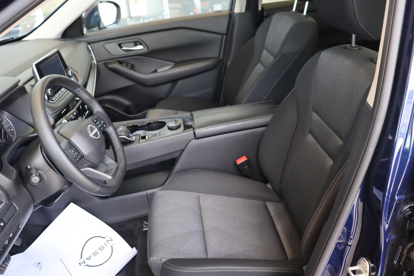 Nissan Rogue 2025 — photo 6