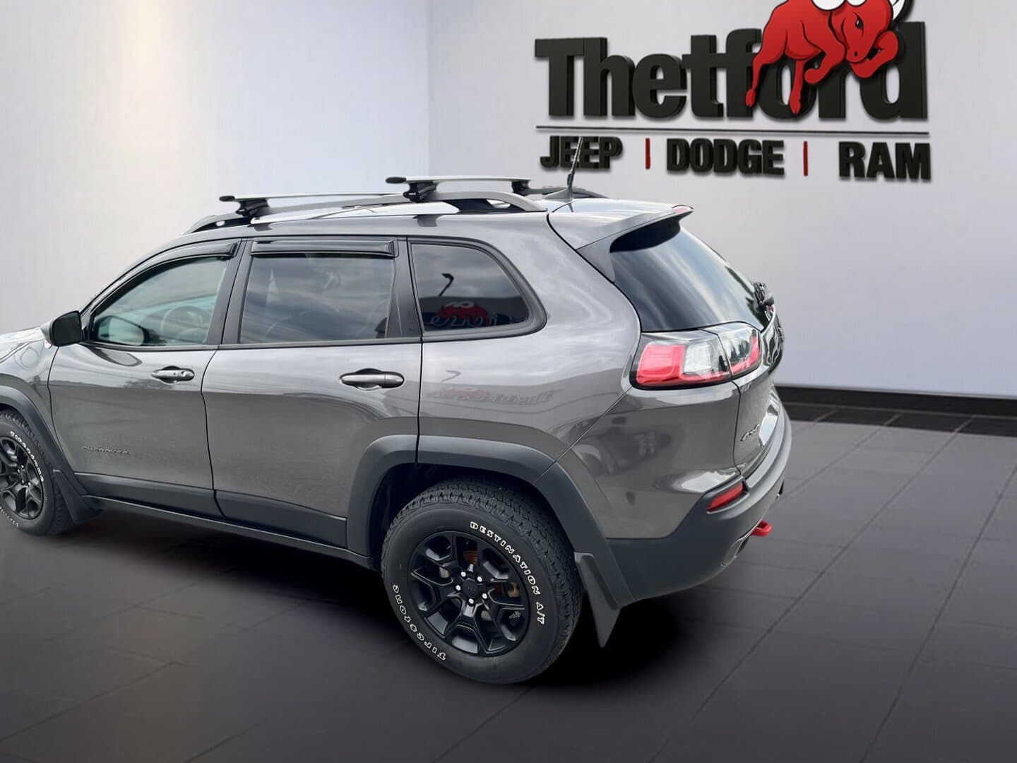 Jeep Cherokee 2019 — photo 5