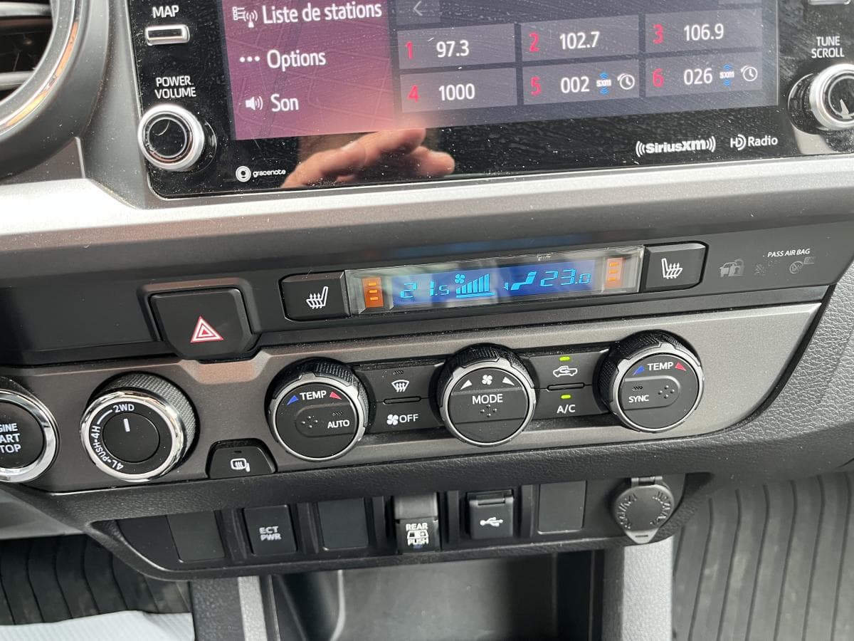 Toyota Tacoma 2023 — photo 16