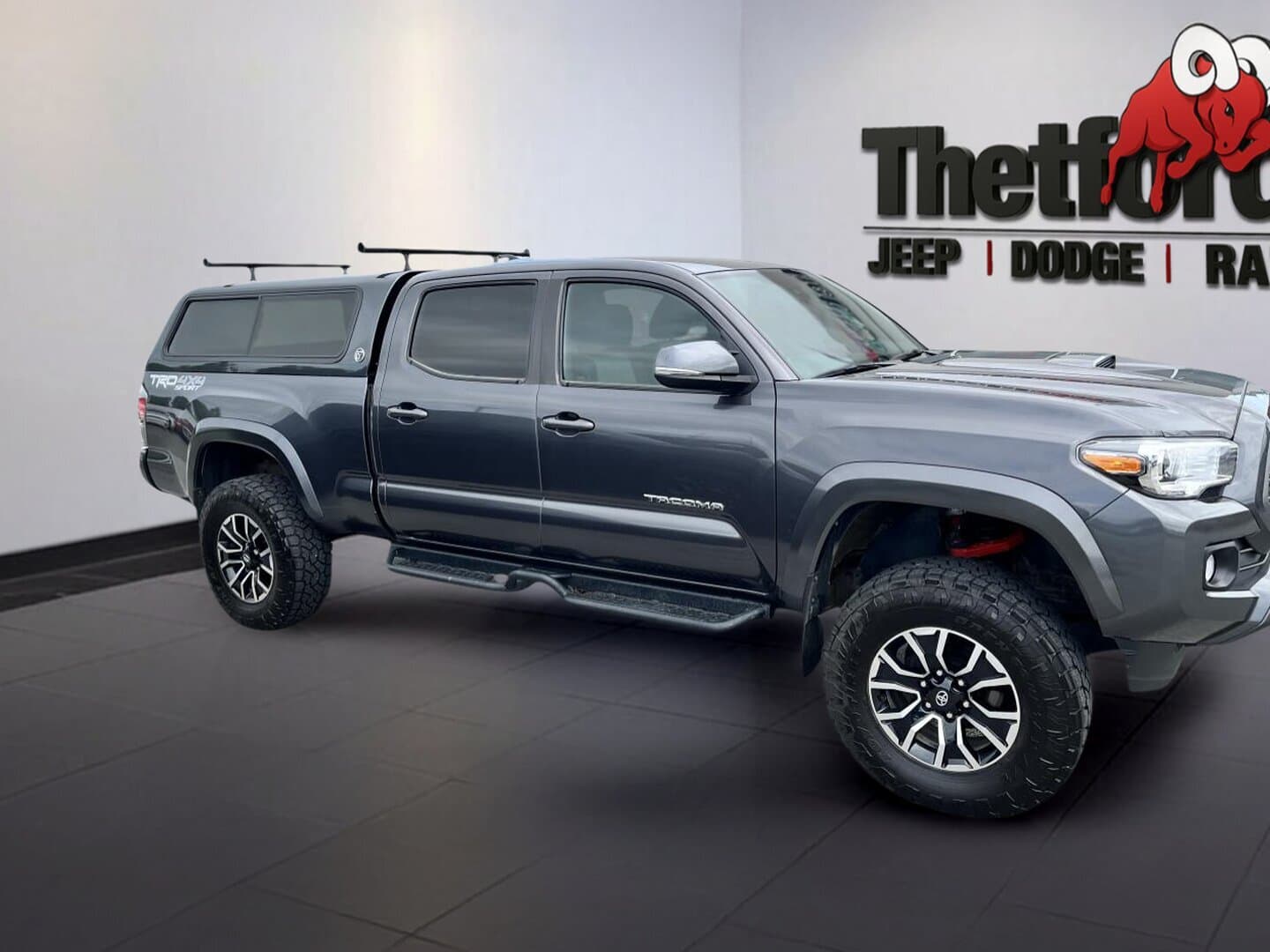 Toyota Tacoma 2023 — photo 3