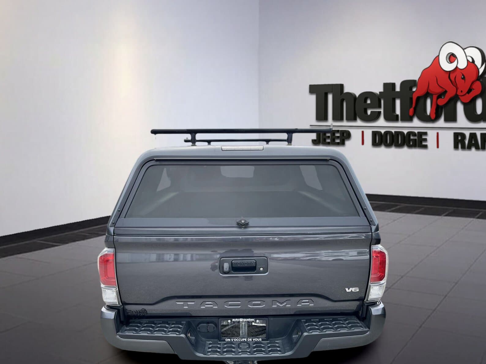 Toyota Tacoma 2023 — photo 4