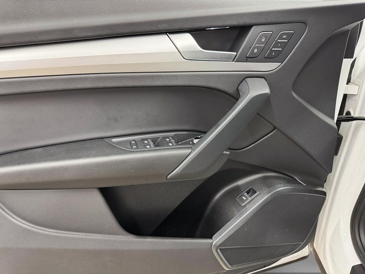 Audi Q5 2024 — photo 12