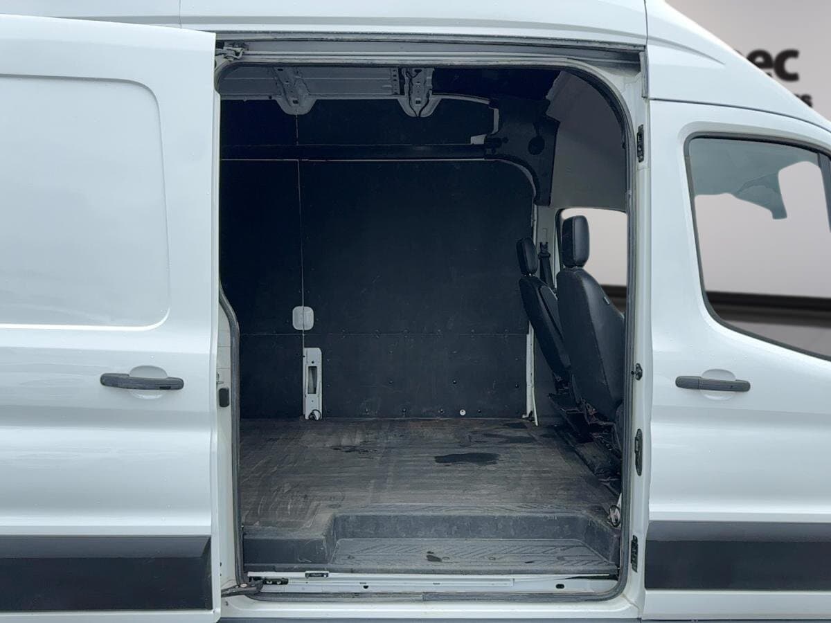 Ford Transit Cargo Van 2024 — photo 11