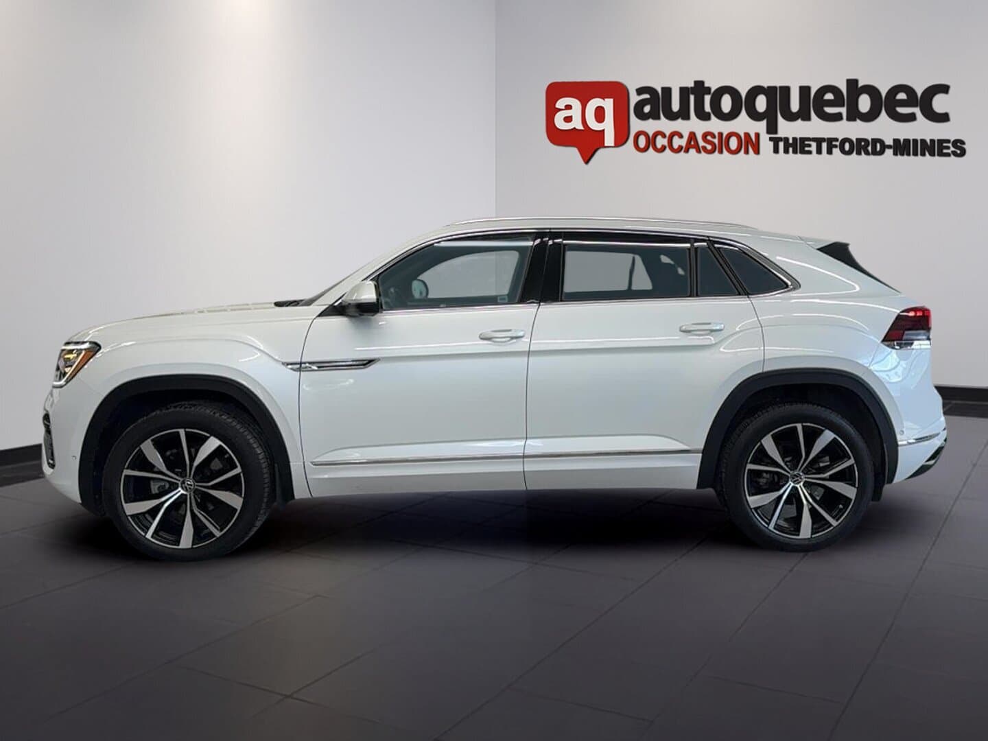 Volkswagen Atlas Cross Sport 2024 — photo 8