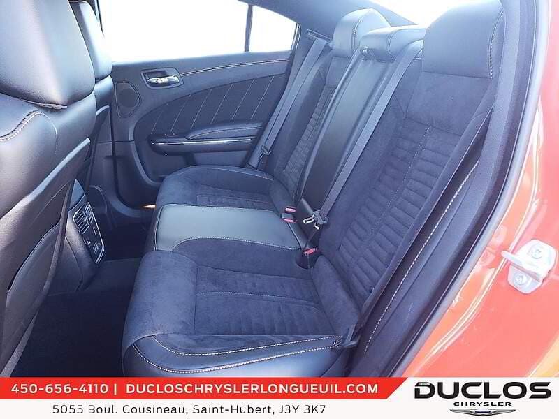 Dodge Charger 2023 — photo 12