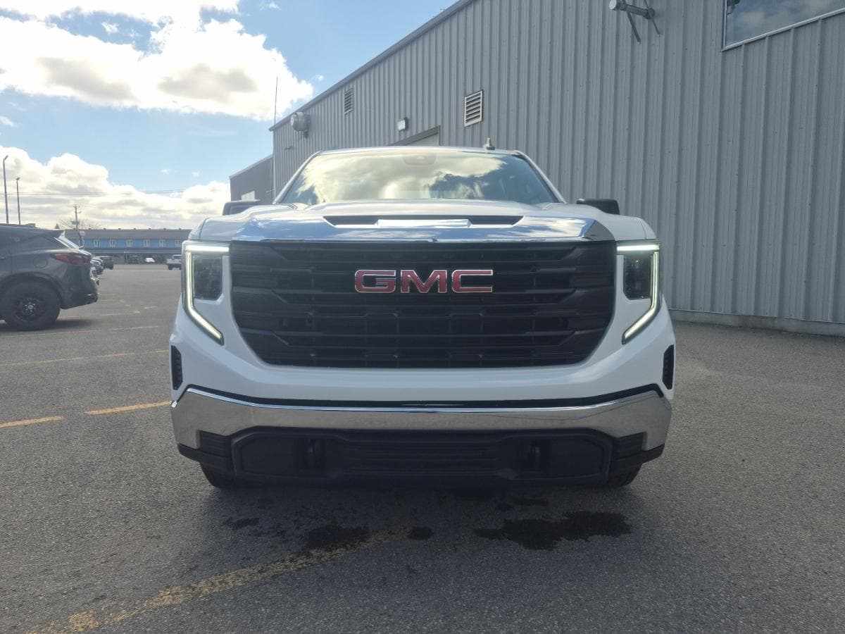 GMC Sierra 1500 2025 — photo 3