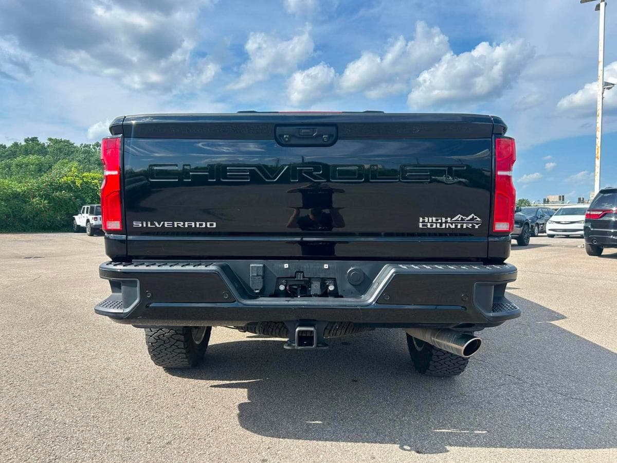 Chevrolet Silverado 2500 HD 2025 — photo 9