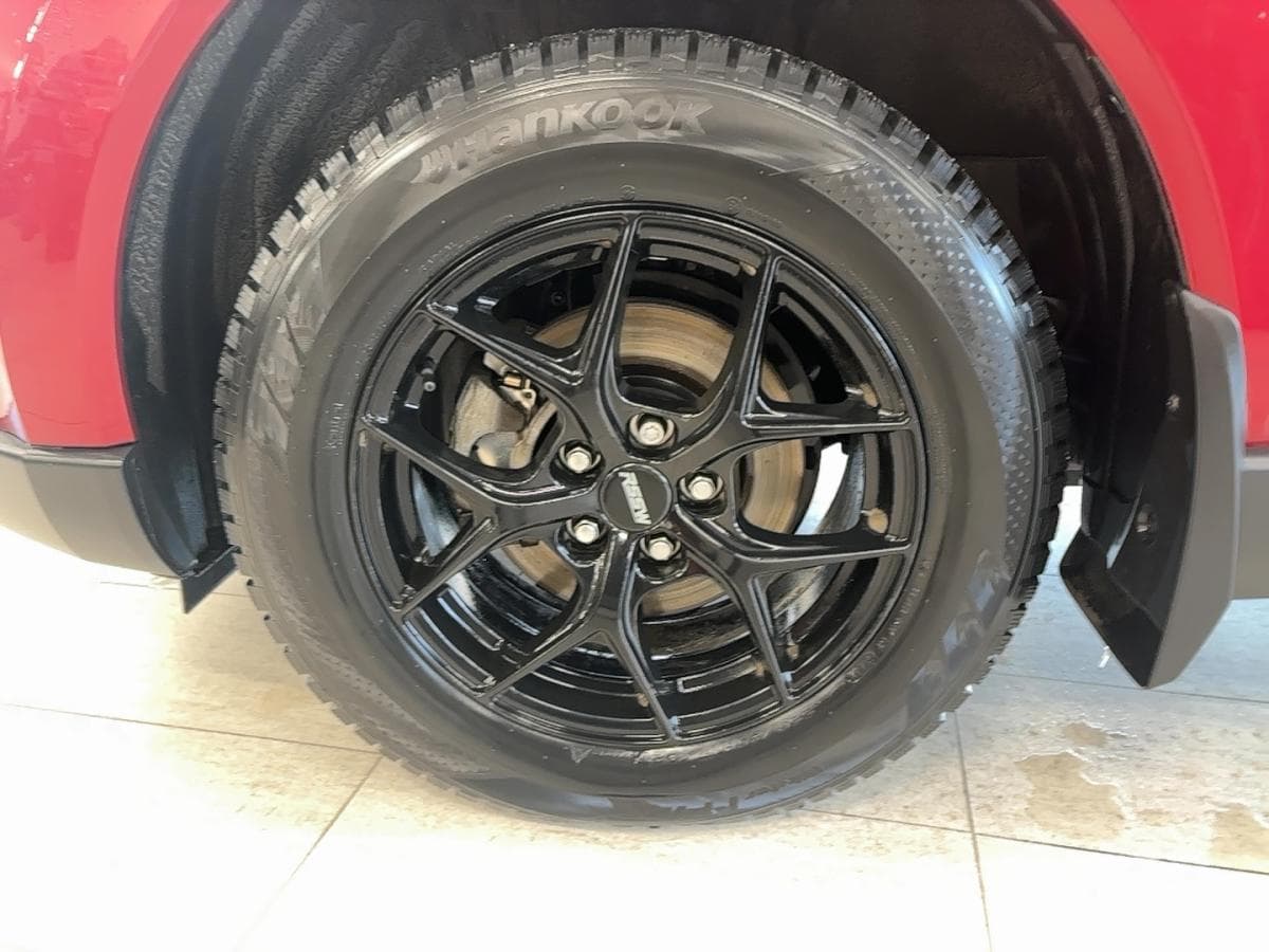 Toyota Venza 2024 — photo 7