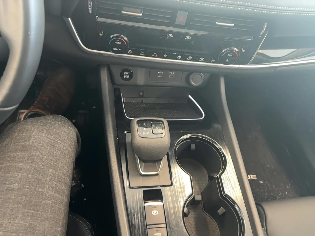 Nissan Rogue 2024 — photo 13