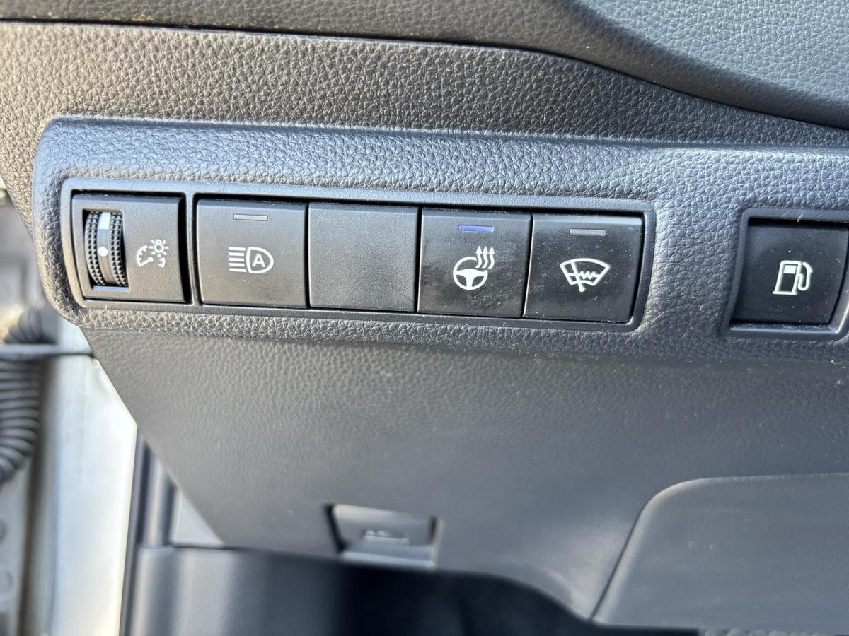 Toyota Corolla Hybrid 2024 — photo 10
