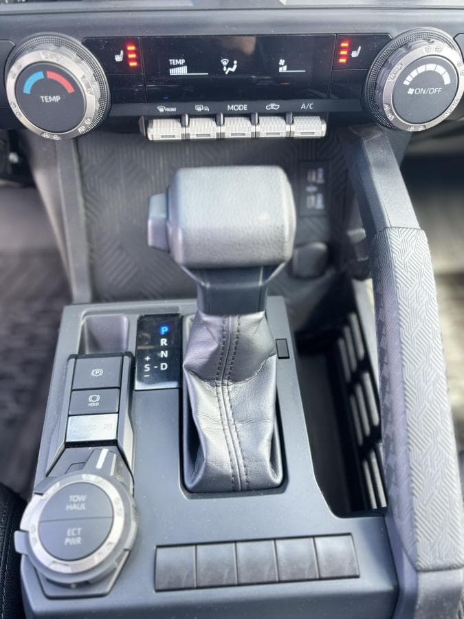 Toyota Tacoma 2024 — photo 15