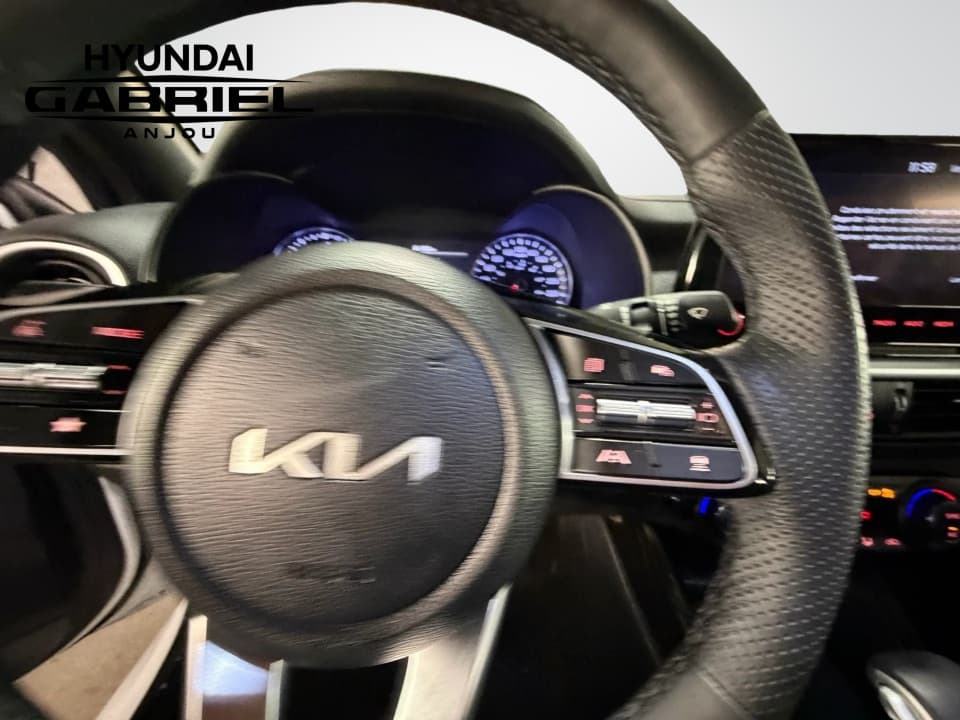 Kia Forte 2024 — photo 19