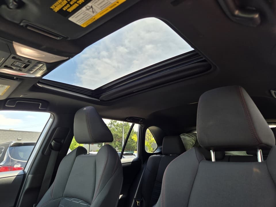 Toyota RAV4 Prime 2024 — photo 16