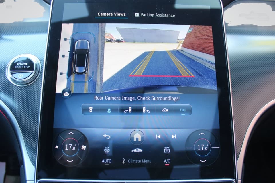 Mercedes-Benz GLC-Class 2025 — photo 18