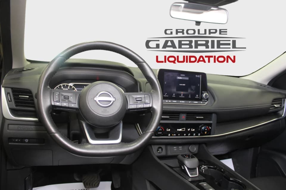 Nissan Rogue 2024 — photo 9