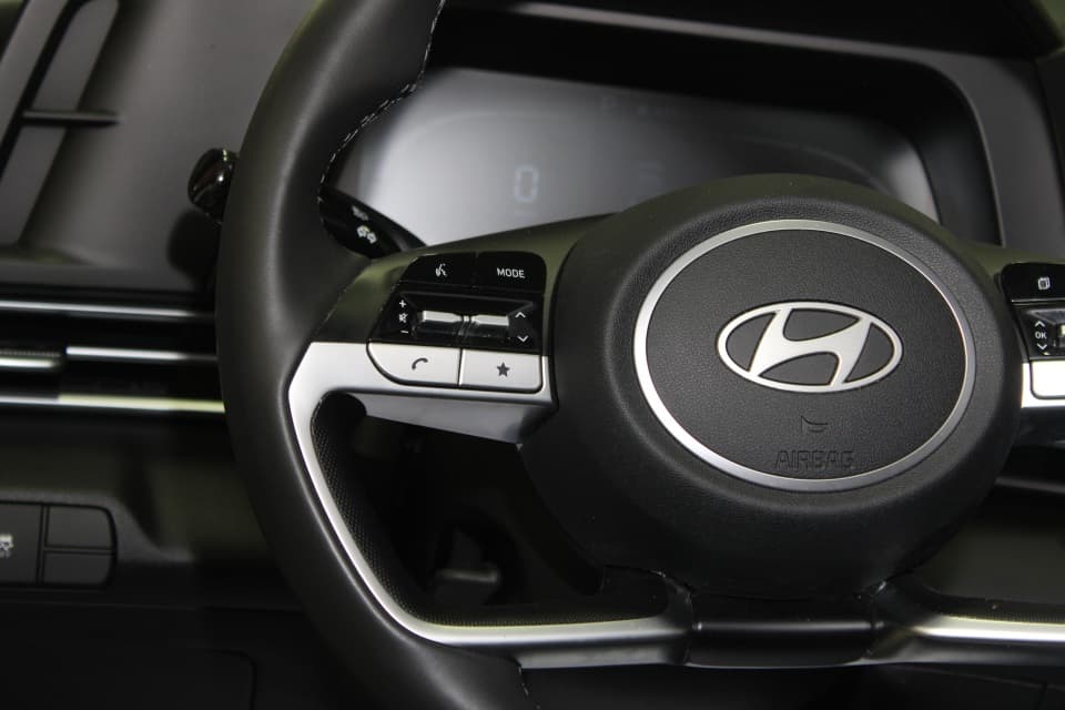 Hyundai Elantra 2025 — photo 14