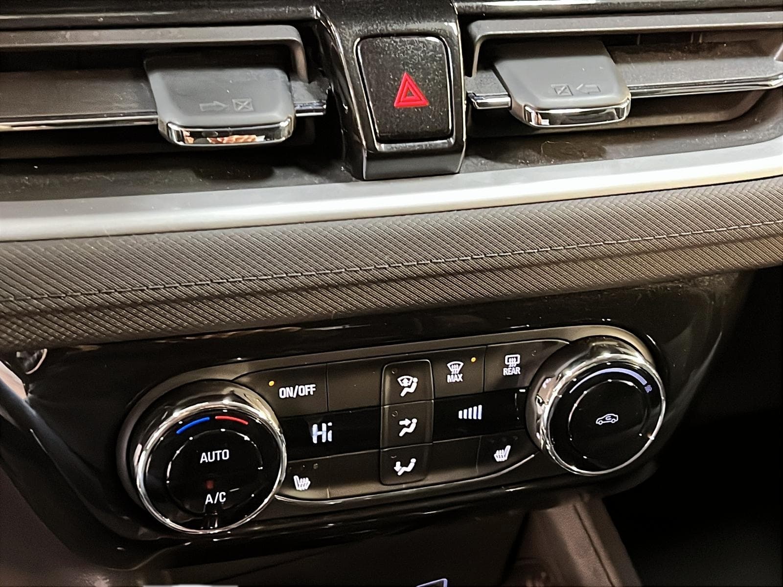 Chevrolet TrailBlazer 2025 — photo 15