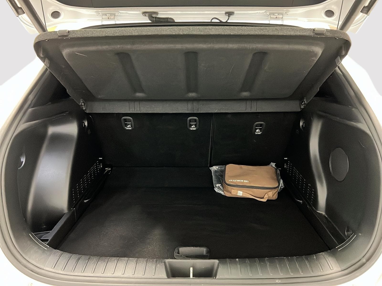 Hyundai Kona 2025 — photo 13