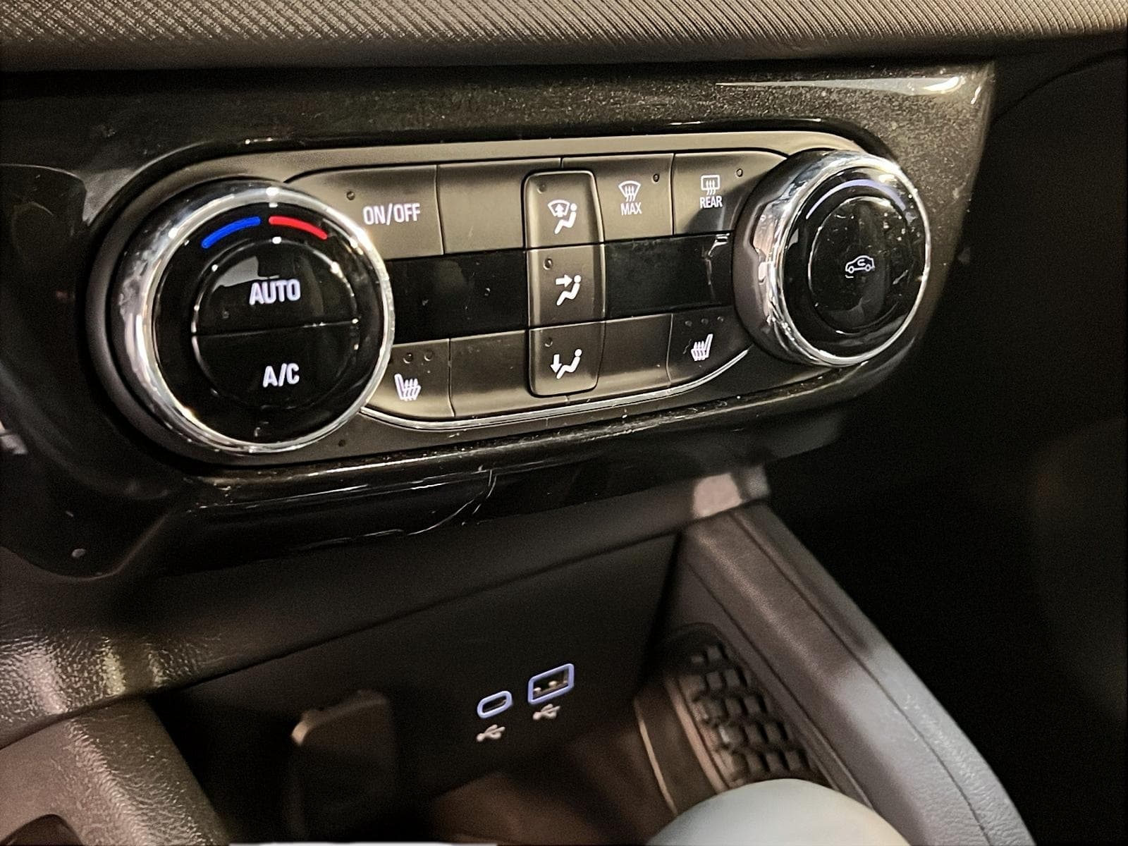 Chevrolet TrailBlazer 2025 — photo 15