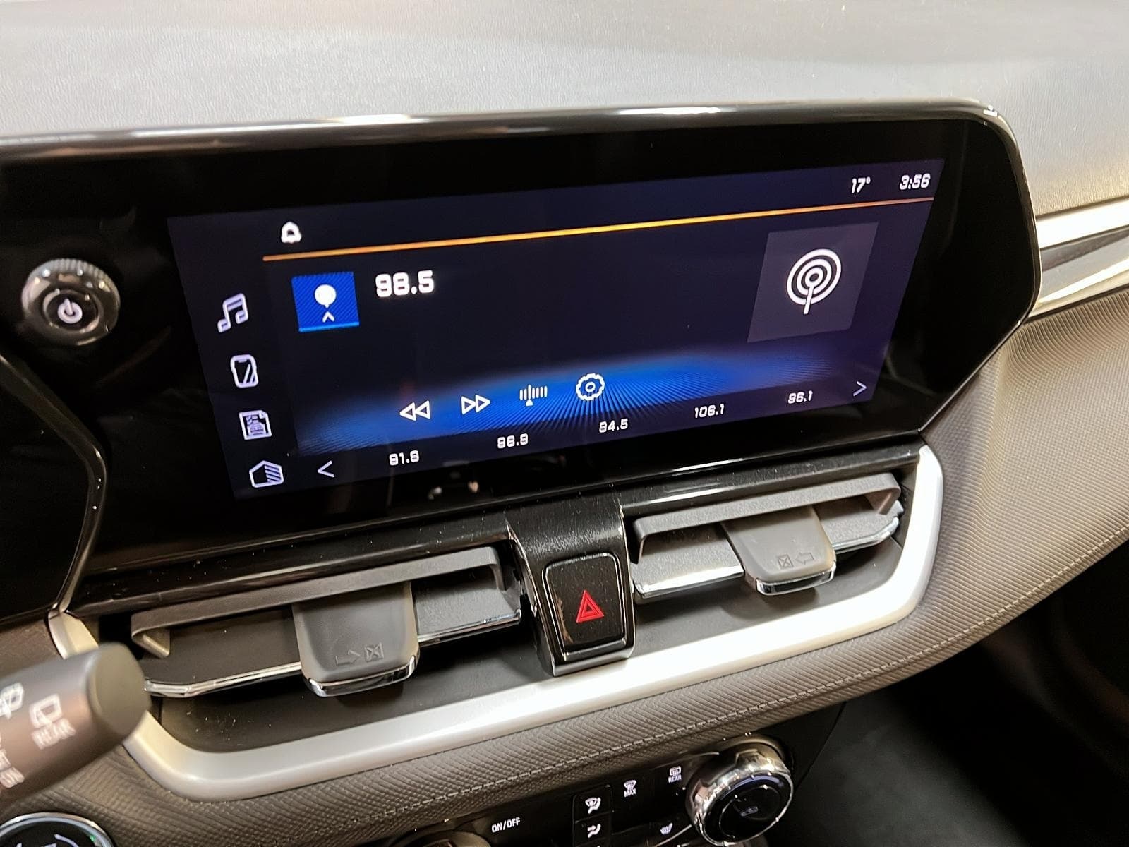 Chevrolet TrailBlazer 2025 — photo 16